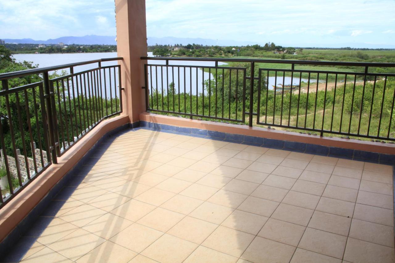Milimani Beach Resort Kisumu Bagian luar foto